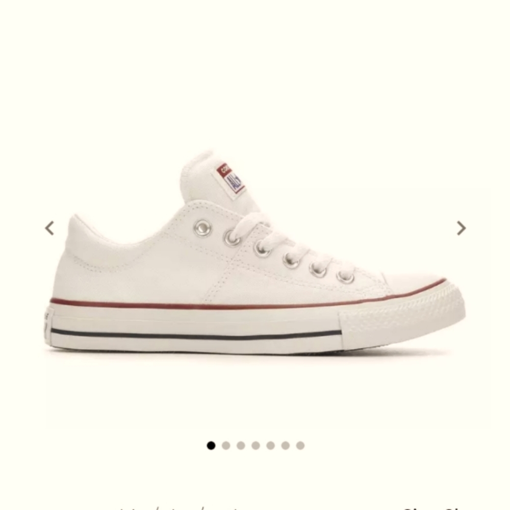 Women's Converse.   SOLD